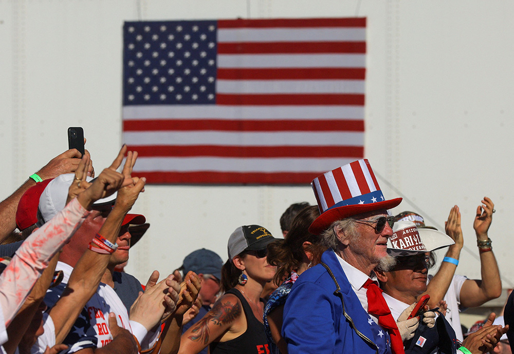 People in Mesa, Arizona, attend a midterm election rally Oct. 9. (CNS/Reuters/Brian Snyder)
