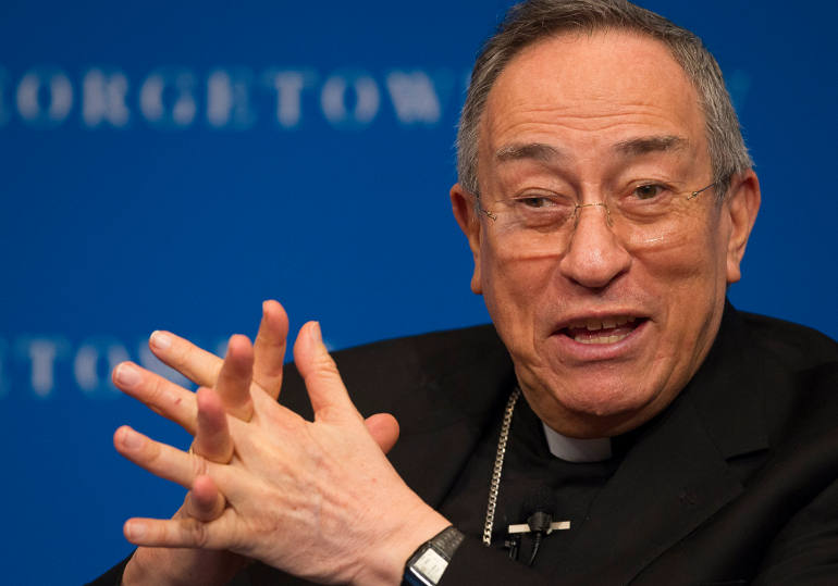 Cardinal Oscar Rodriguez Maradiaga of Tegucigalpa, Honduras, speaks about Pope Francis' environmental encyclical on the planet and the poor at Georgetown University Law Center in Washington Nov. 2. (CNS photo/Tyler Orsburn)