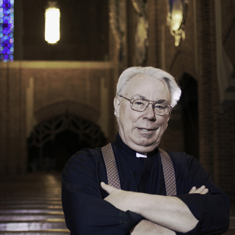 Fr. Michael Perry, 72 (Balazs Maar)