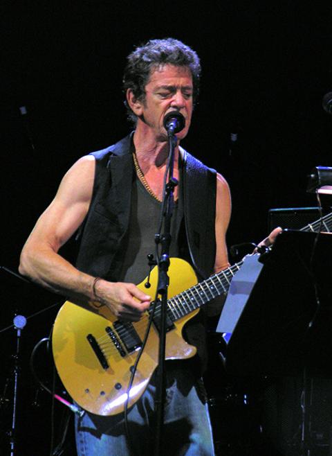 Lou Reed in 2007 (Wikimedia Commons/annulla, CC BY-SA 2.0)