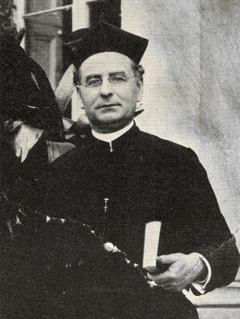 Jesuit Fr. Terence Shealy (Fordham University Libraries)