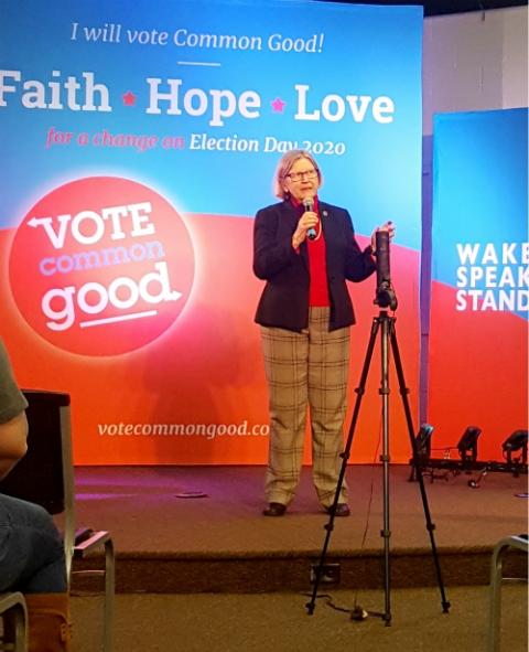Social Service Sr. Simone Campbell was one of a few Catholic speakers at Vote Common Good’s event on “Faith, Politics and the Common Good” Jan. 9-10 in Des Moines, Iowa. (NCR photo/Heidi Schlumpf)