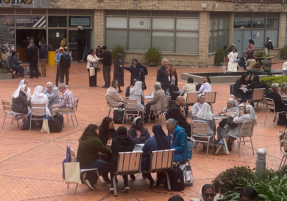 Participants of the IV Latin American and Caribbean Congress of Religious Life gathered in small groups Nov. 24 on the campus of La Salle University in Bogotá, Colombia, to talk about their experiences in consecrated life. While they gathered and dialogued much in the style practiced at October's synod on synodality at the Vatican, some said it is a style religious communities have long used. (GSR photo/Rhina Guidos)