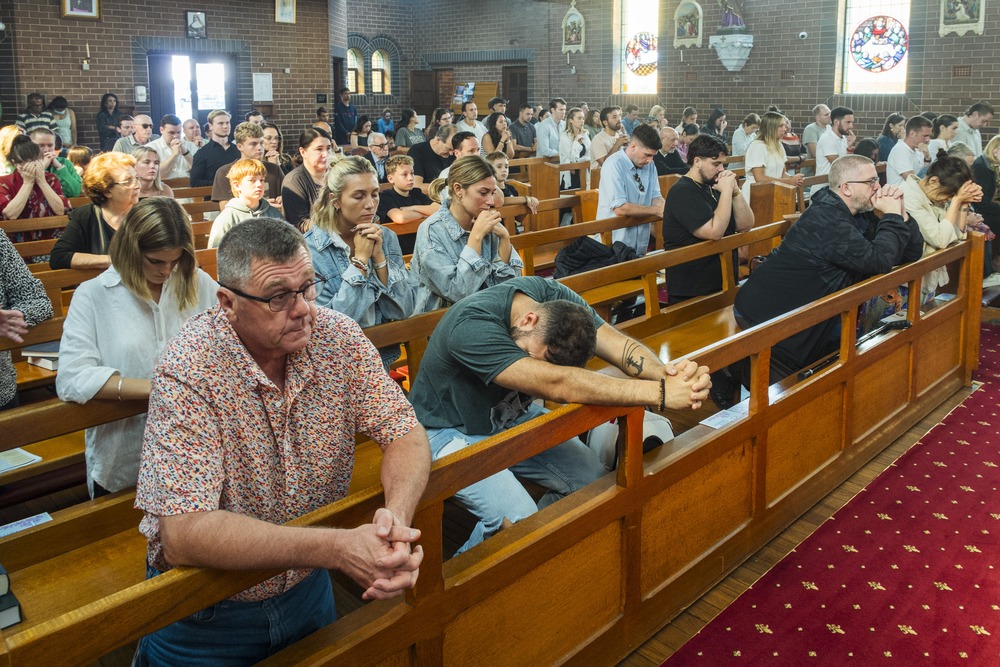 Eastertide Joy Turns To Tears As Sydney Catholics Mourn Horrific Knife 