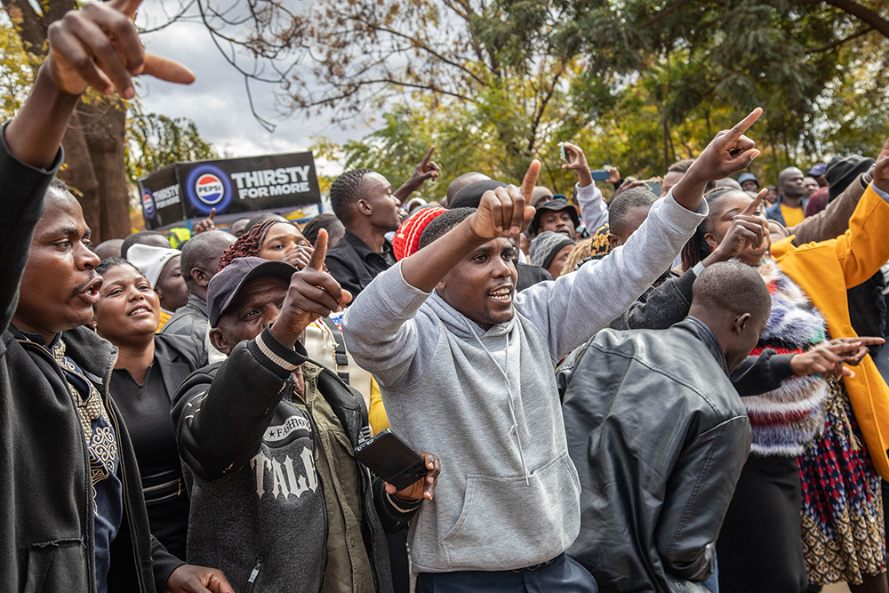 Zimbabwean bishops call on government to end violent crackdown and listen to protesters