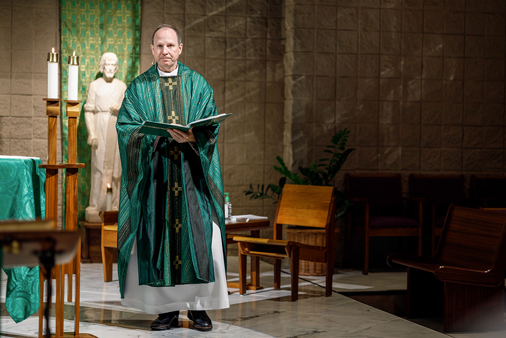 Fr. Daniel Merz leads evening Mass at the St. Thomas More Newman Center in Columbia, Missouri, on Nov. 3. Merz is chair of the Jefferson City Diocese's liturgical commission. (Artem Baidala)