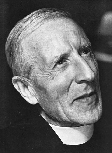 French Jesuit Teilhard de Chardin is seen in this 1947 photo. (OSV News/Archives des Jesuits de France via public domain)