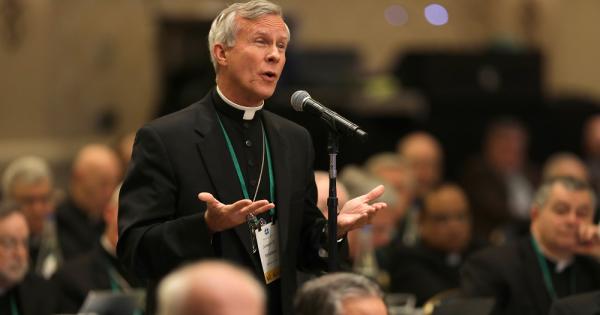 Bispo Strickland Sai em Defesa da Verdadeira Fé Católica! ✝️